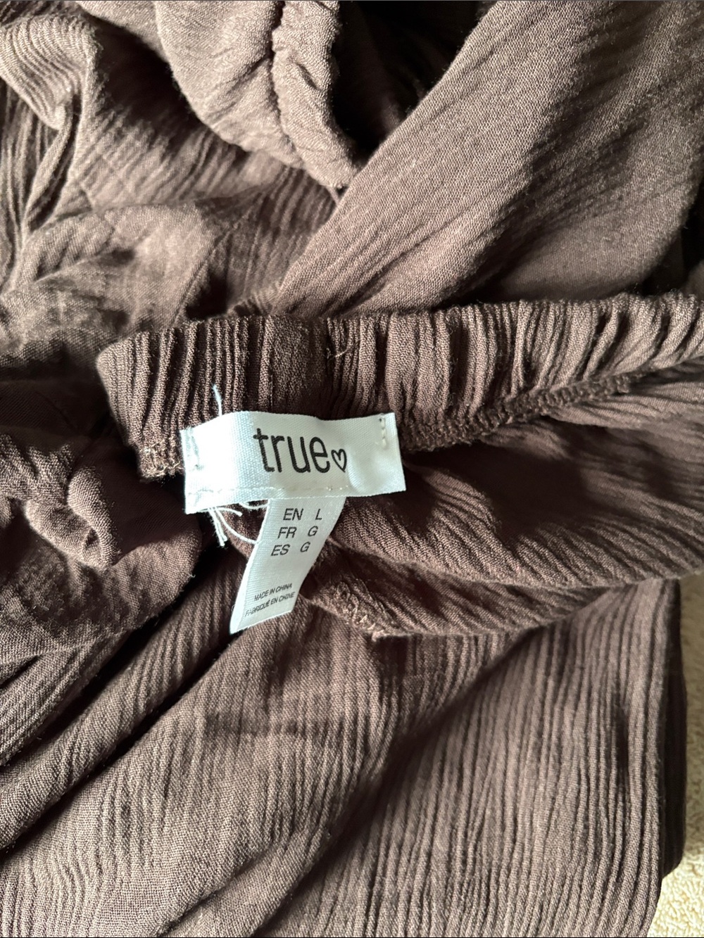 Women's Brown Two-Piece Lounge Set - Cozy Button-Up Top & Drawstring Pants - Picture 2 of 3